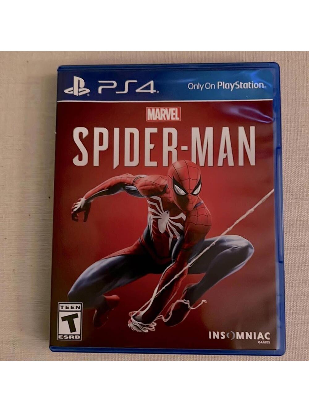 PlayStation 4 Marvel Spider-Man w case